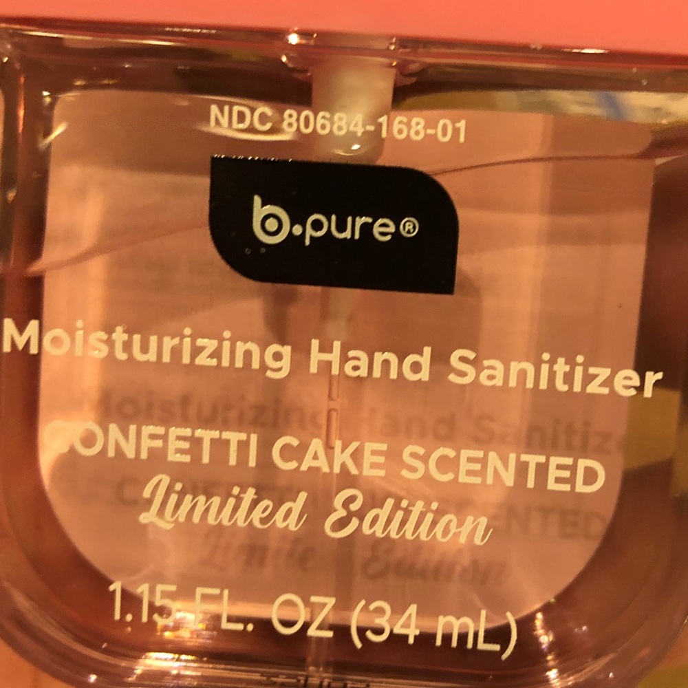 b.pure Pink Moisturizing Hand Sanitizer - Picture 2 of 3